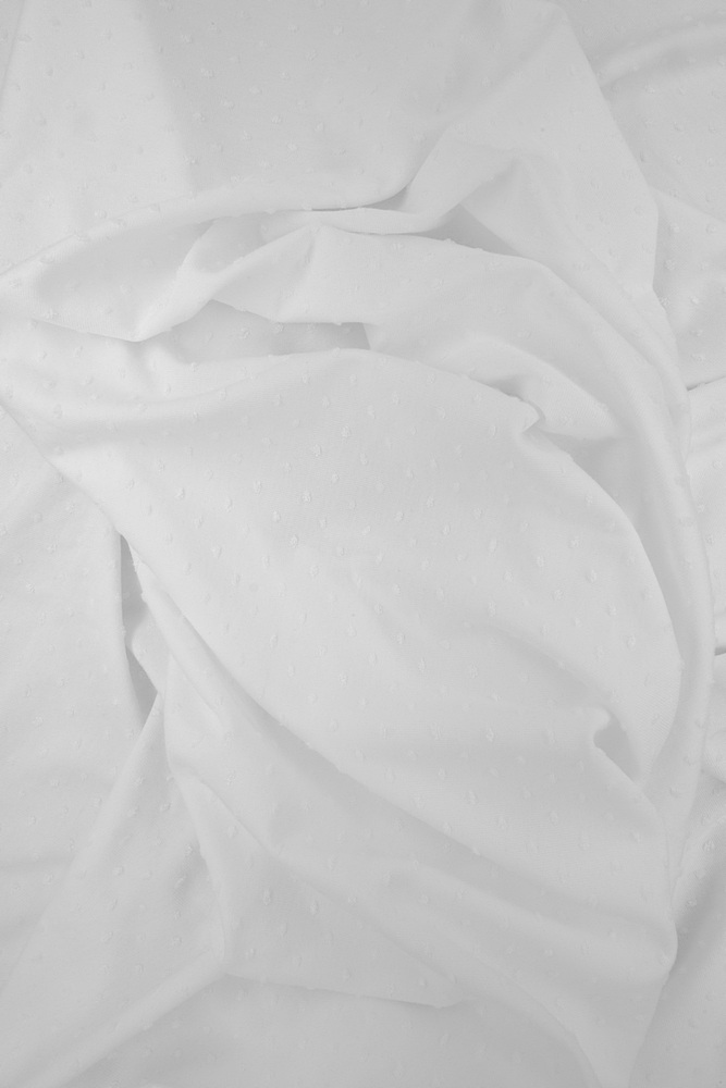 KNT4225 / IVORY / 77%POLY 23%RAY KNIT JACQUARD SWISS DOT