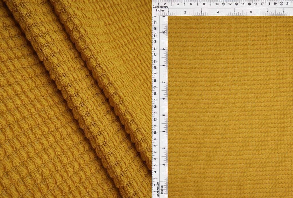 KNT4190 / MUSTARD / 64%POLY 34%RAY 2%SPAN OVERSIZE WAFFLE SOLID