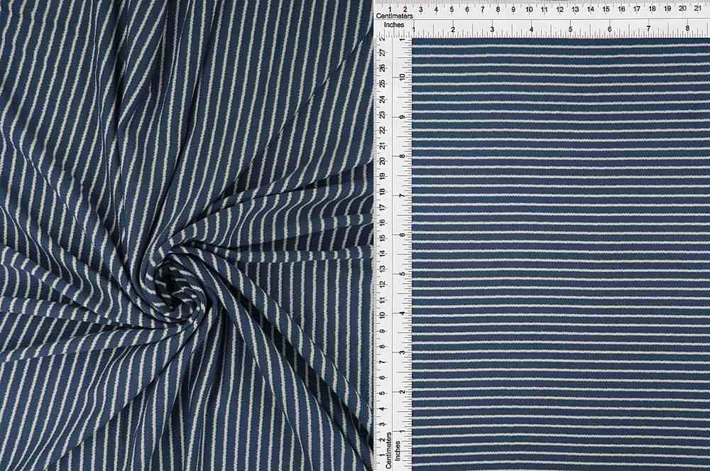 KNT4403 / DENIM / 70%RAY 25%POLY 5%SPAN VISCOSE CREPE W/THIN STRIPE