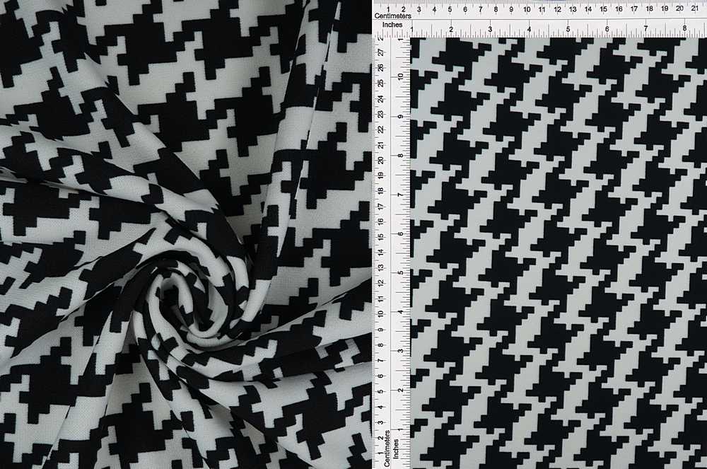 KNT3971-DU489 / IVORY/BLK / 95% Poly 5% Span Techno Crepe Houndstooth Print