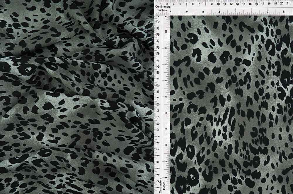 KNT3971-SE10632 / GREY/BLK / 95%POLY 5%SPAN TECHNO CREPE ANIMAL/LEOPARD PRINT