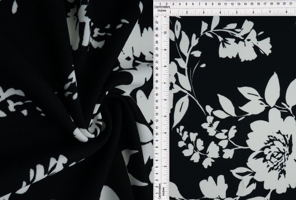 KNT3971-Q11028 / BLK/WHT / 95%POLY 5%SPAN TECHNO CREPE FLOWER/FLORAL PRINT
