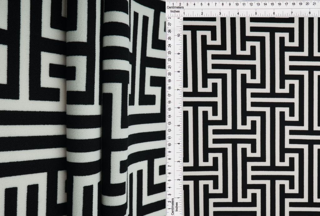 KNT3971-Q10705 / BLK/IVORY / 95%POLY 5%SPAN TECHNO CREPE GEO PRINT