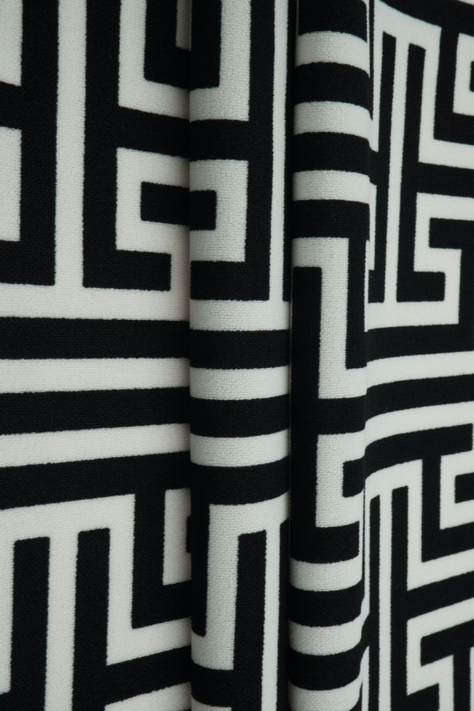 KNT3971-Q10705 / BLK/IVORY / 95%POLY 5%SPAN TECHNO CREPE GEO PRINT