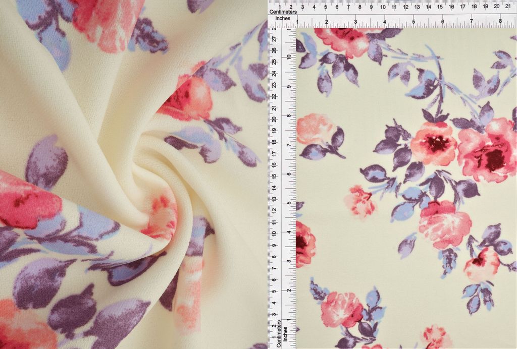 KNT3971-Q20406 / IVORY/CORAL / 95%POLY 5%SAPN TECHNO CREPE FLORAL/FLOWER
