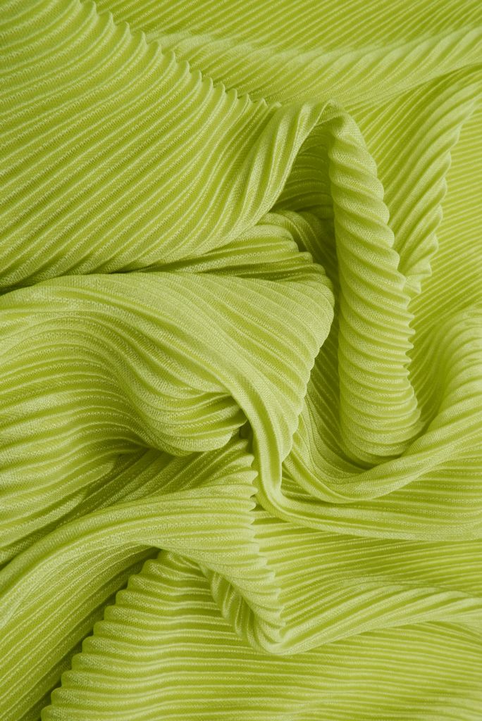 KNT3696 / LIME / 100%POLY BODRE FABRIC/INTERLOCK PLEATED