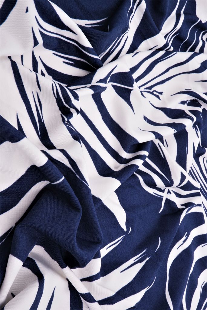 KNT1389-Q10715 / NAVY / 96%POLY 4%SPAN DTY TROPICAL PRINT