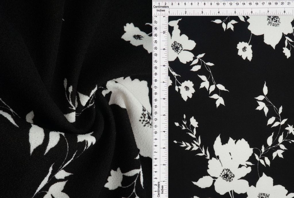 KNT3971-MS11059 / BLACK / 95%POLY 5%SPAN FLORAL/FLOWER TECHNO CREPE