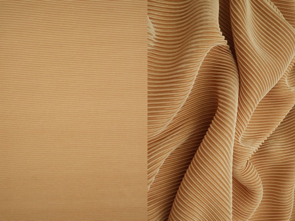 KNT3696 / TAN / 100%POLY BODRE FABRIC/INTERLOCK PLEATED