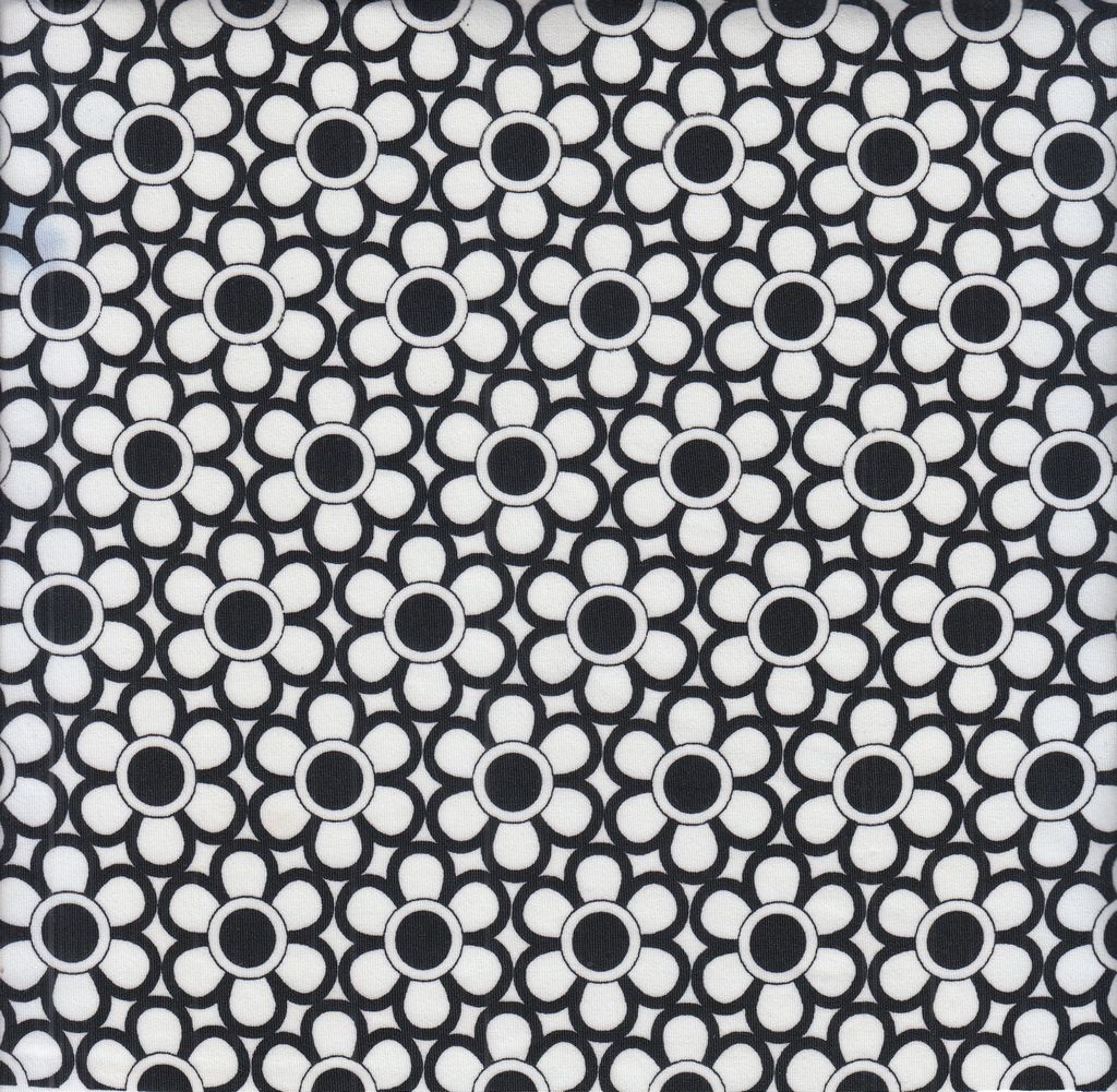 KNT1389-MS11021 / IVORY/BLACK / 96%POLY 4%SPANDEX DTY GEO/FLOWER PRINT
