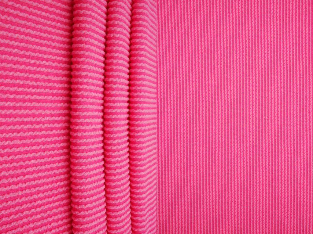 KNT4463 / PINK HOT / 80%POLY 15%RAY 5%SPAN KNIT JACQUARD RIB