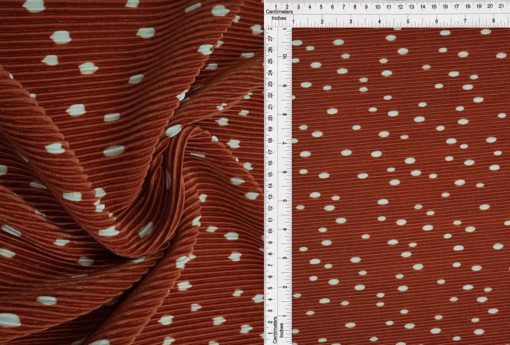 KNT3696-MS11095 / COGNAC / 100%POLY BODRE/INTERLOCK/PLEATED POLKADOT PRINT