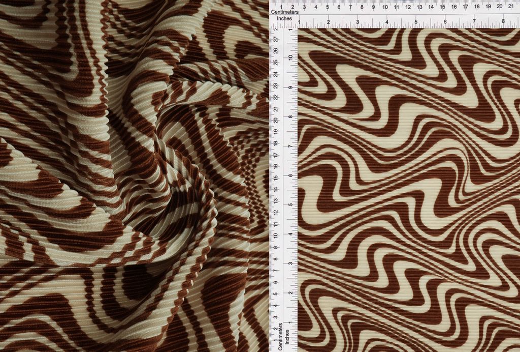 KNT3696-Q20611B / BROWN/SAND / 100%POLY BODRE/INTERLOCK/PLEATED ABSTRACT/GEO