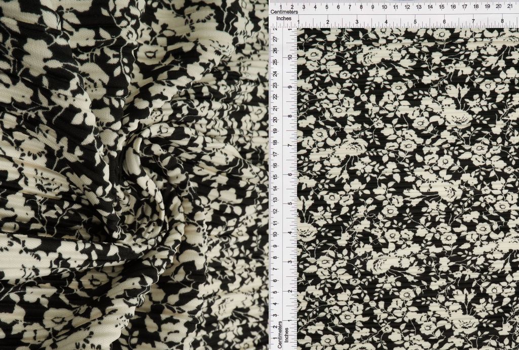 KNT4470-SE30589 / BLACK / 100%POLY PLEATED/BODRE/INTERLOCK DITSY FLOWER