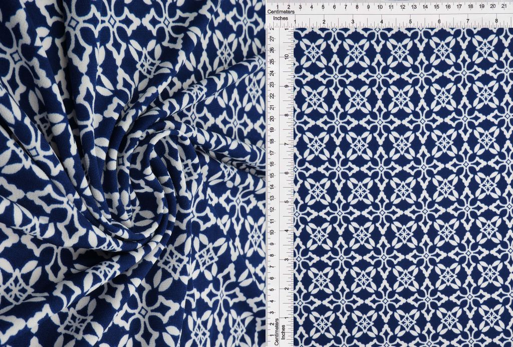 ITY-MS11110 / NAVY / 95%POLY 5%SPAN KOREAN ITY GEO PRINT