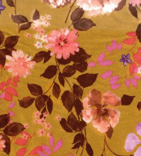 KNT2100-MS11119 / MUSTARD / 96%POLY 4%SPANDEX BRUSED DTY FLORAL PRINT