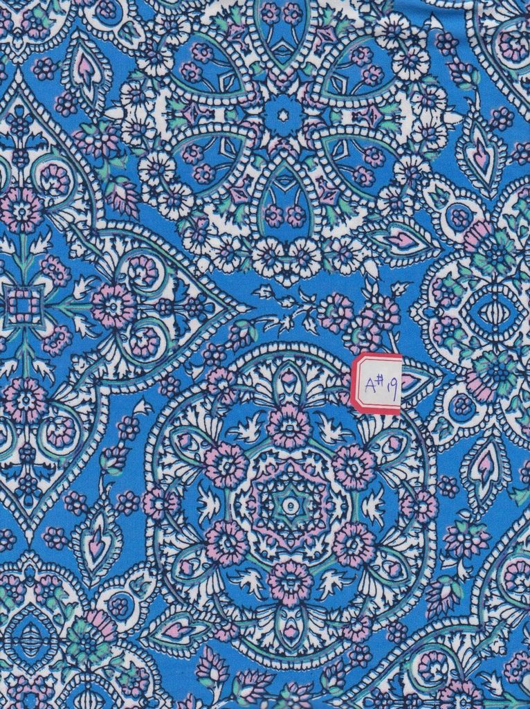 KNT1389-MS10076 / AQUA BLUE / 95%POLY 5%SPANDEX MEDALLION PRINT