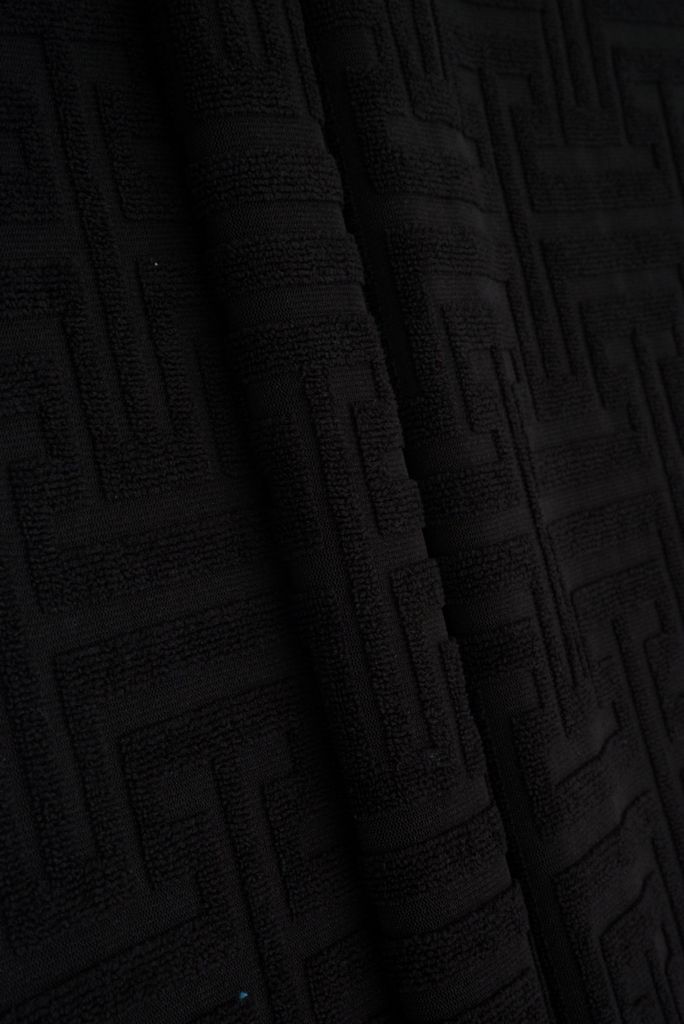 JACQ-4475 / BLACK / 95%POLY 5%SPAN GEO TOWEL JACQUARD