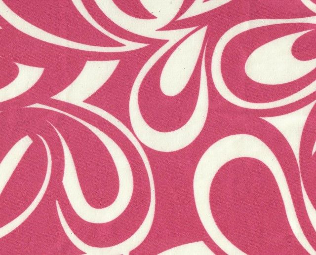 KNT1389-Q11210 / FUCHSIA / 96%POLY 4%SPAN DTY GEO PRINT