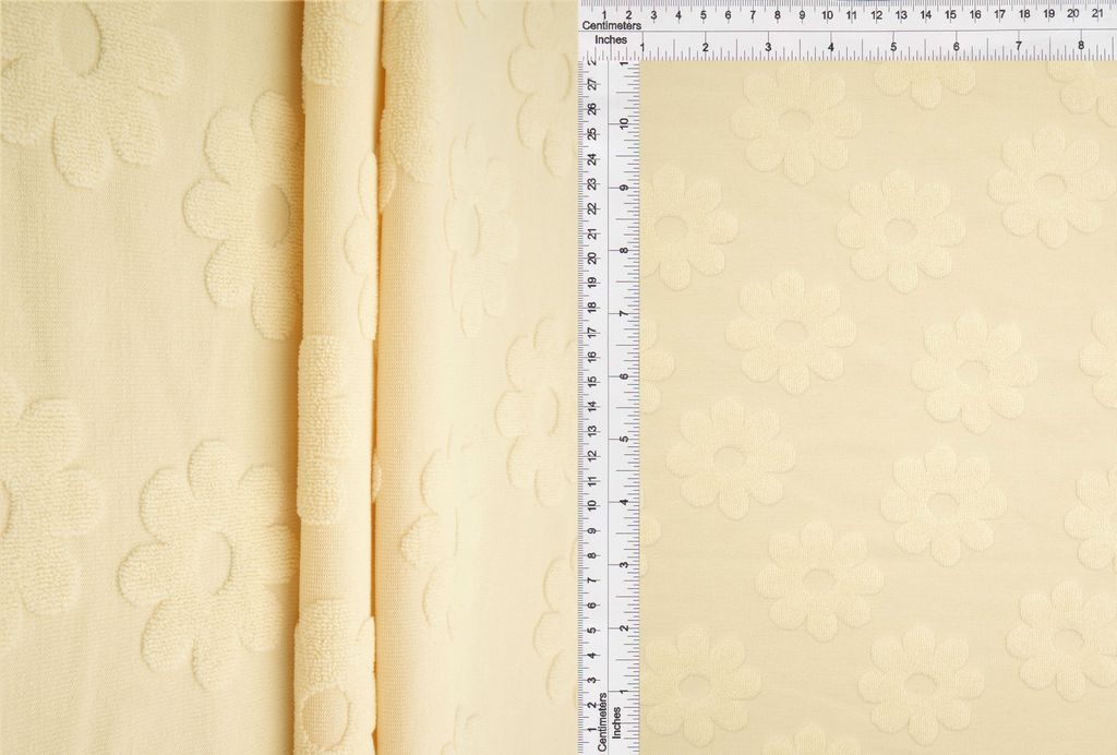 JACQ-4480 / CREAM / 95%POLY 5%SPAN TOWEL DAISY FLORAL JACQUARD