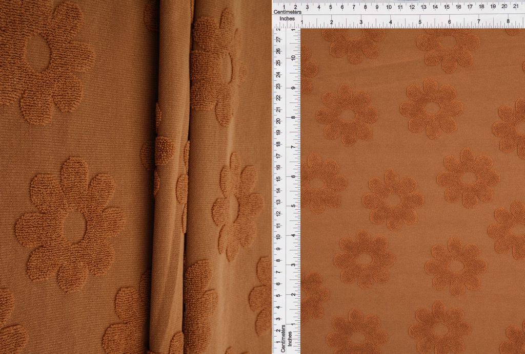 JACQ-4480 / CARAMEL / 95%POLY 5%SPAN TOWEL DAISY FLORAL JACQUARD
