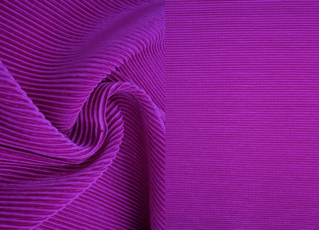 KNT3696 / VIOLET / 100%POLY BODRE FABRIC/INTERLOCK PLEATED