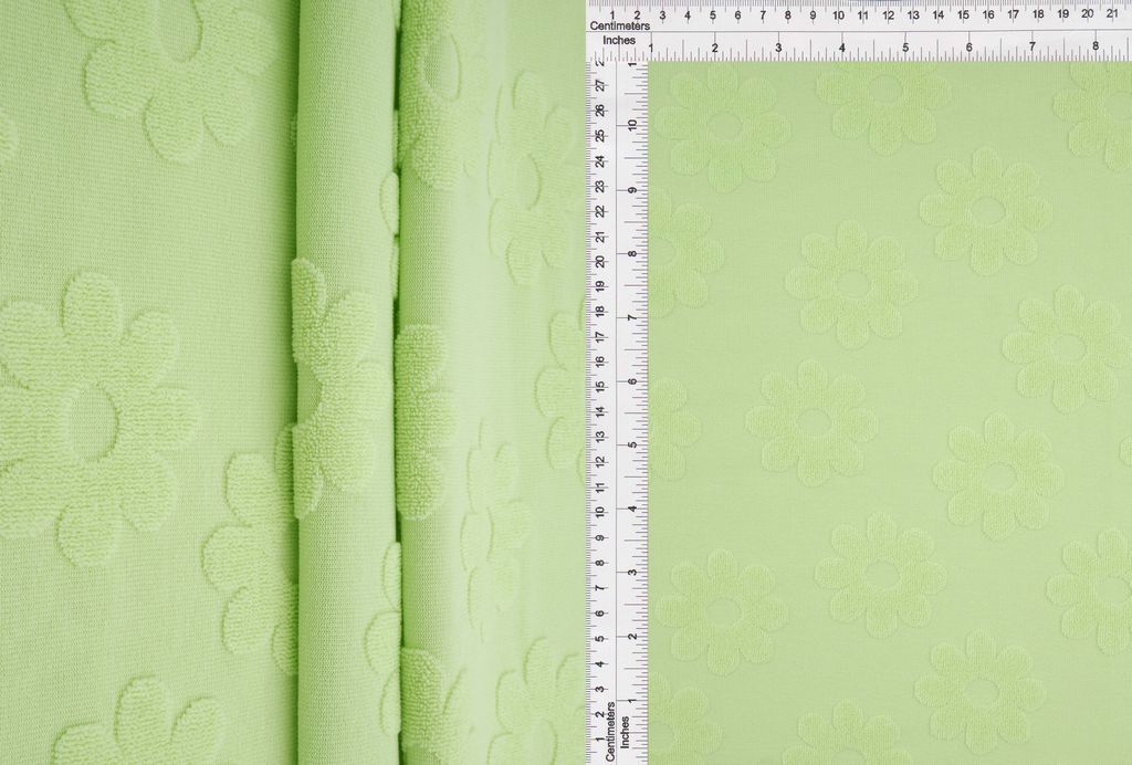 JACQ-4480 / LIME LT / 95%POLY 5%SPAN TOWEL DAISY FLORAL JACQUARD