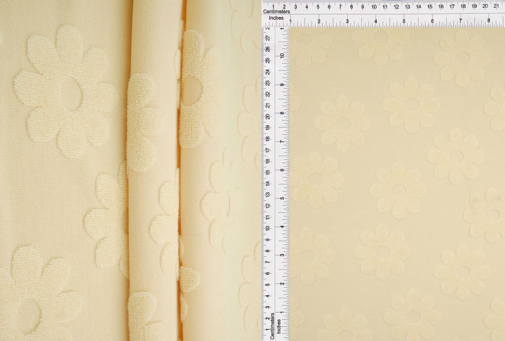 JACQ-4480 / BEIGE / 95%POLY 5%SPAN TOWEL DAISY FLORAL JACQUARD