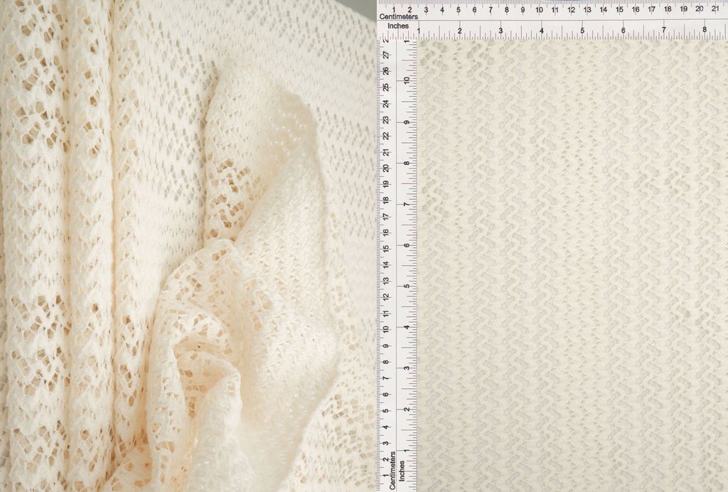 LACE4514 / CREAM / 95%POLY 5%SPAN CROCHET LACE SOLID