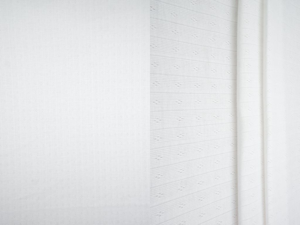 KNT4517 / IVORY / 65%POLY 35%RAYON COTTON STYLE POINTELLE RIB