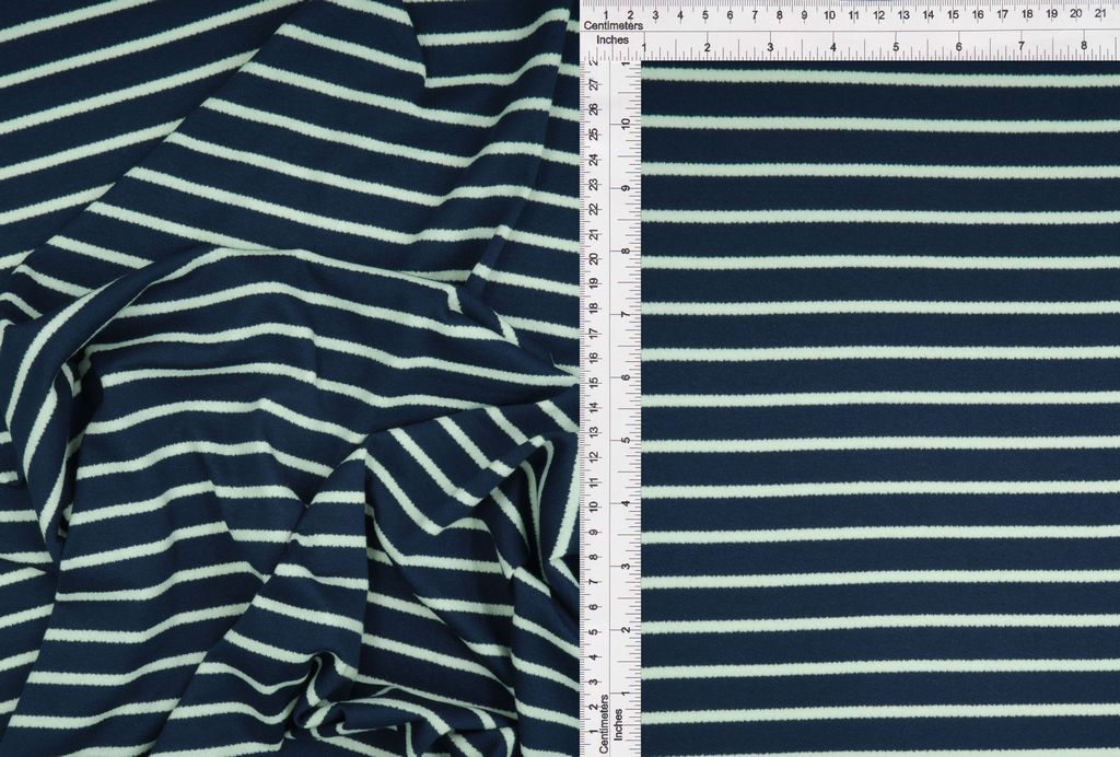 KNT4404 / NAVY/IVORY-R / 68%RAY 29%POLY 3%SPAN VISCOSE CREPE W/1CM STRIPE