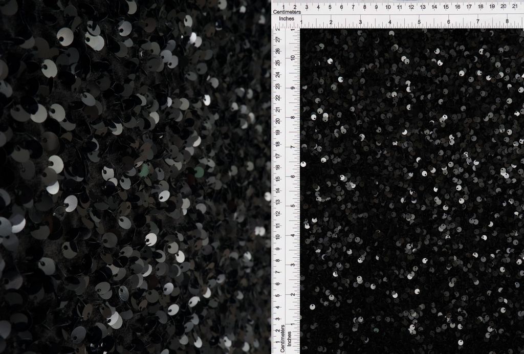 KNT4545 / BLACK / 95%POLY 5%SPAN VELVET SEQUIN