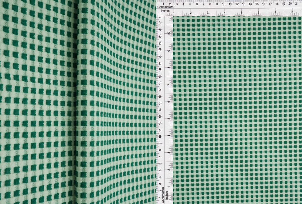 JACQ-4601 / GREEN / 84%POLY 13%RAYON 3%SPAN CHECKERED JACQUARD Y/D