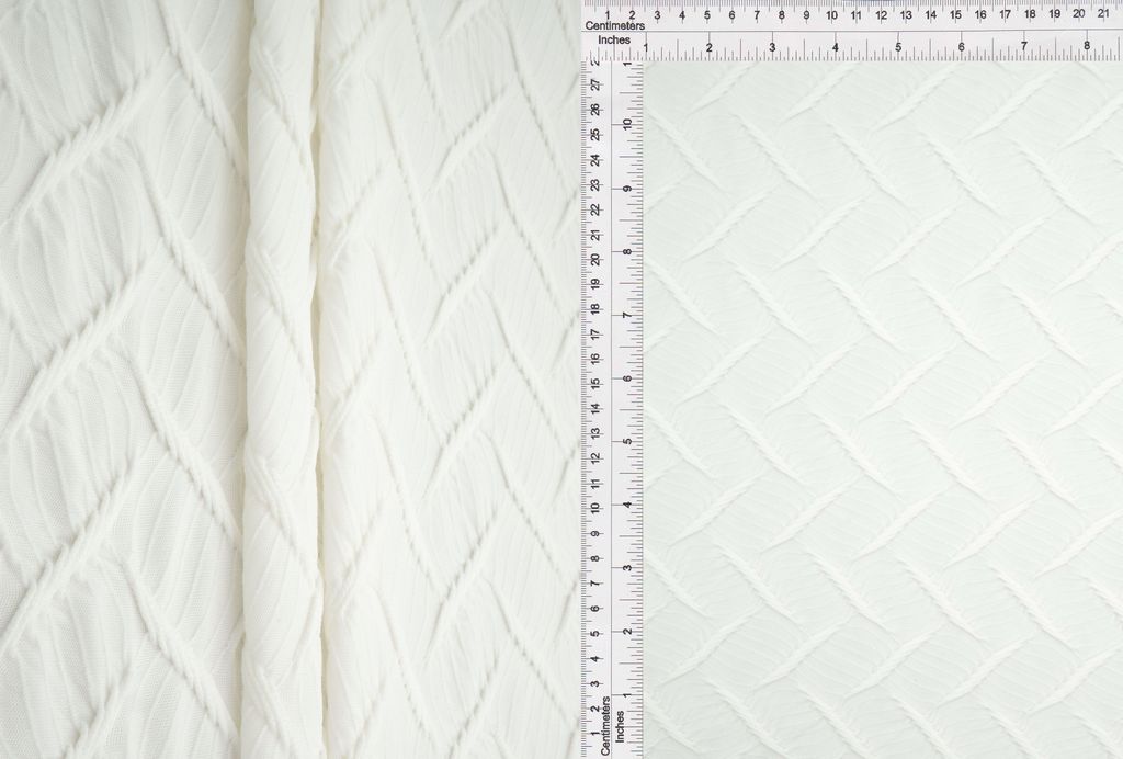 JACQ-4604 / IVORY / 96%POLY 4%SPAN INTERLACED JACQUARD