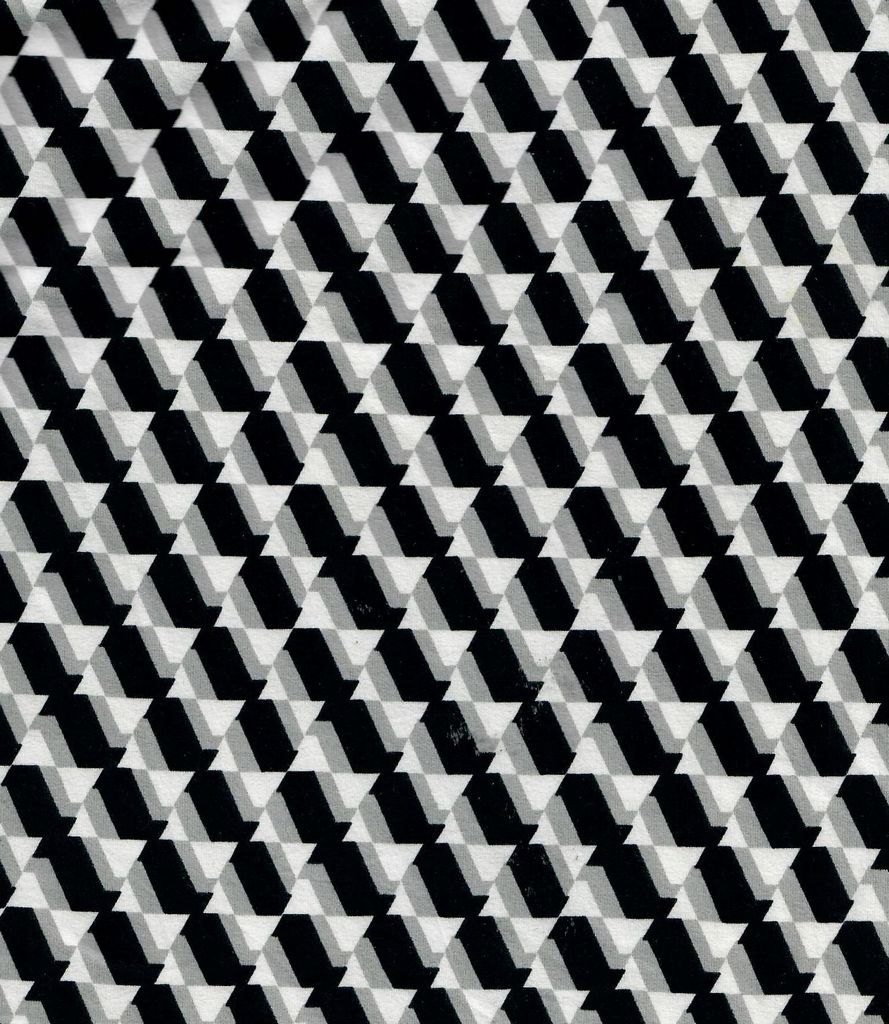 KNT4520-MS10177 / BLACK / 96%POLY 4%SPAN DTY BRUSHED GEO PRINT