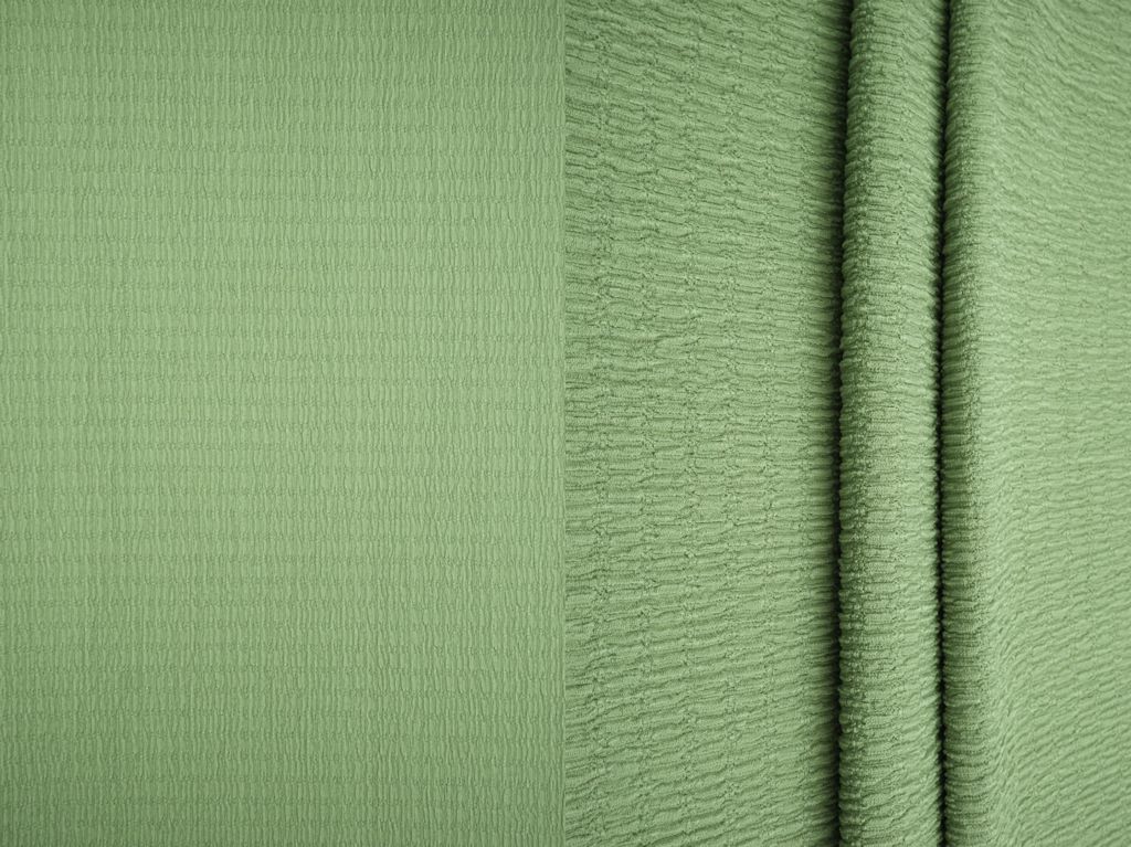 KNT4455 / SAGE DUSTY / 95%POLY 5%SPAN SOLID CRINKLE JERSEY