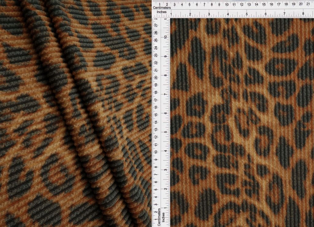 KNT4463-DU613 / BROWN / 77%POLY 18%RAY 5%SP DOUBLE KNIT COZY ANIMAL PRINT