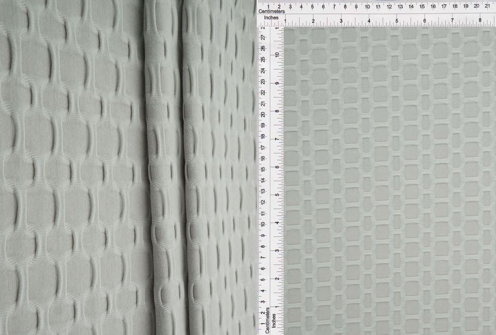 KNT4360 / SILVER-R / 92%POLY 8%SPAN HONEYCOMB KNIT SOLID