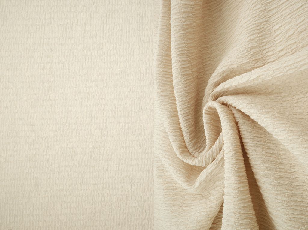 KNT4455 / NATURAL / 95%POLY 5%SPAN SOLID CRINKLE JERSEY