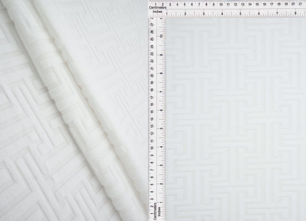 JACQ-4475 / IVORY / 95%POLY 5%SPAN GEO TOWEL JACQUARD