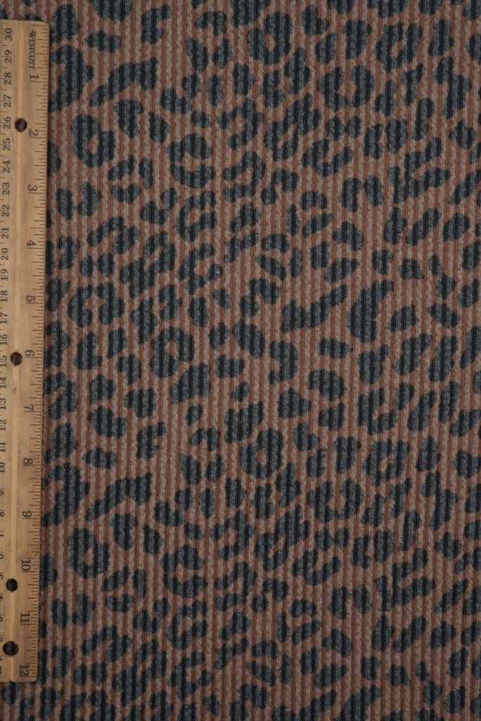 KNT4463-S304102 / BROWN / 77%P 18%R 5%SP DOUBLE KNIT COZY ANIMAL PRINT