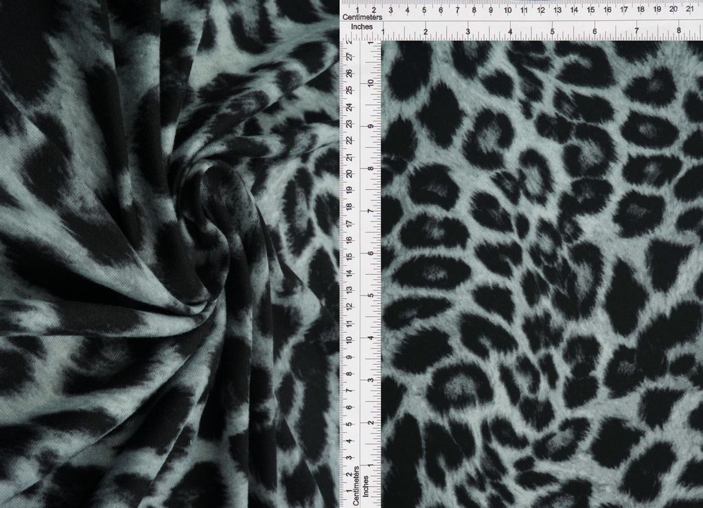 KNT4520-DU546 / SILVER / 96%POLY 4%SPAN DTY BRUSHED ANIMAL PRINT