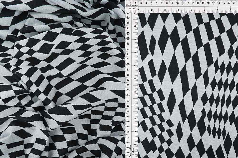 KNT4438 / BLACK / 83%POLY 13%RAY 4%SP DOUBLE KNIT JACQUARD CHECKER