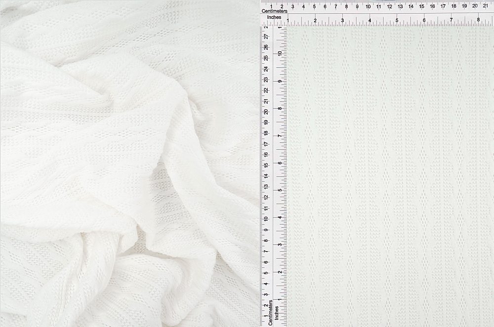KNT4422 / IVORY / 95%POLY 5%SPAN KNIT JACQUARD CABLE KNIT SWEATER